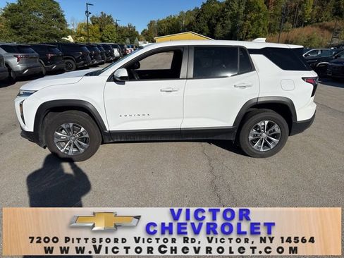 New 2025 Chevrolet Equinox LT image 2