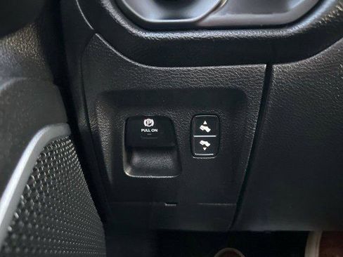 Certified 2021 RAM 1500 Laramie w/ Laramie Southwest Edition image 32