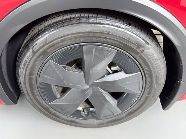 Certified 2026 Toyota Prius LE FWD image 30