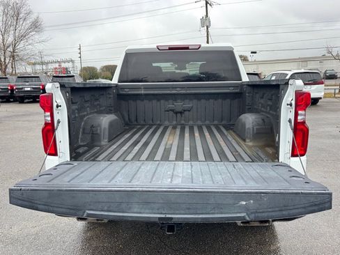 Used 2024 Chevrolet Silverado 1500 LT Trail Boss w/ Protection Package AWD/4WD image 18