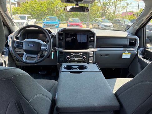Used 2025 Ford F150 XLT w/ Equipment Group 301A Standard AWD/4WD image 23