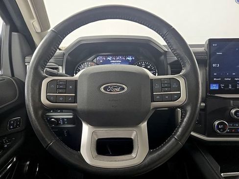 Used 2022 Ford Expedition XLT AWD/4WD image 22