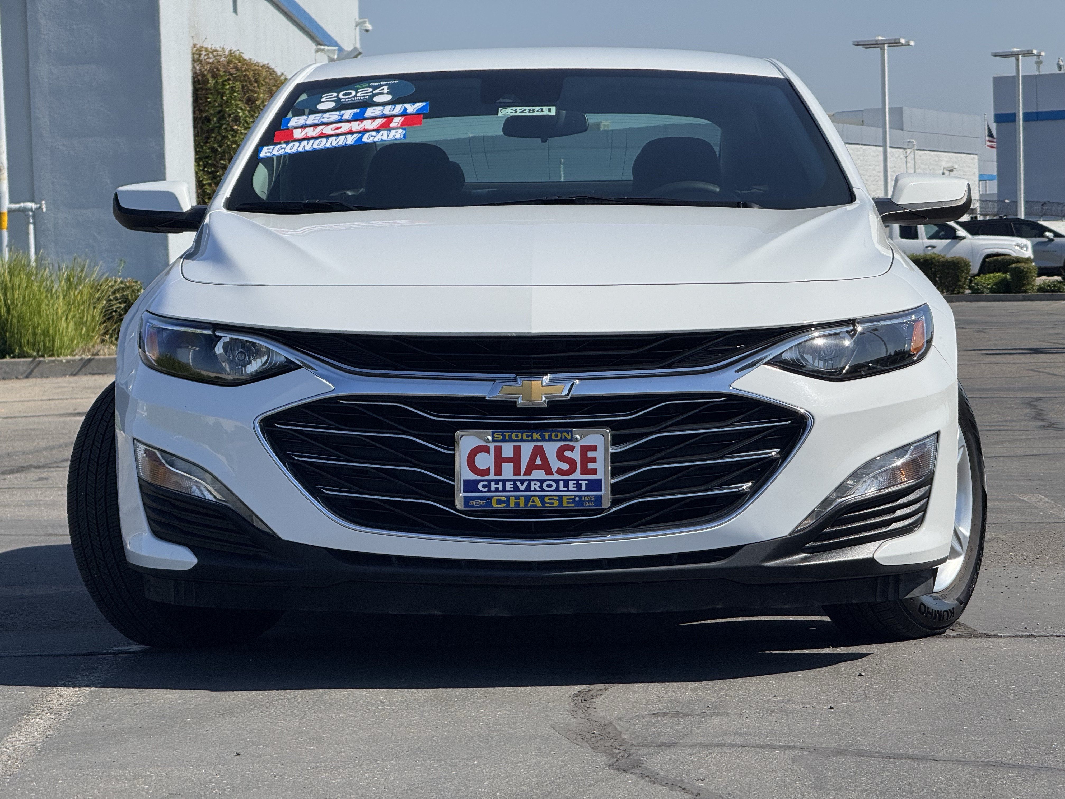Certified 2024 Chevrolet Malibu LT FWD image 2
