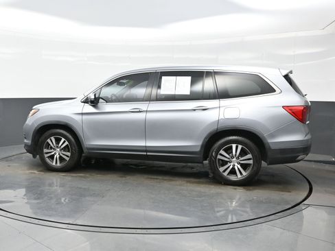 Used 2017 Honda Pilot EX-L image 3