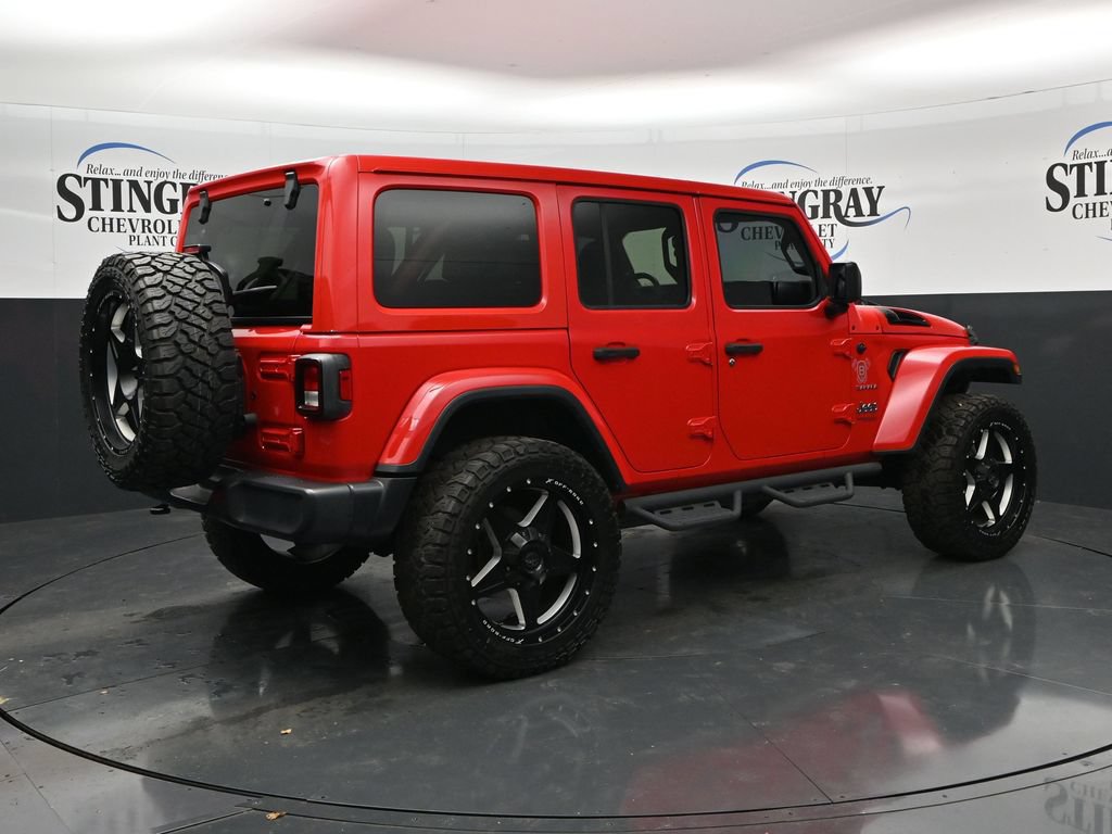 Used 2020 Jeep Wrangler Unlimited Sahara AWD/4WD image 7