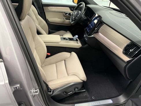 Used 2026 Volvo XC90 B6 Ultra w/ Protection Package Premier image 29