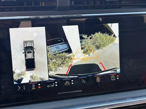 Used 2026 GMC Sierra 2500 Denali Ultimate AWD/4WD image 13