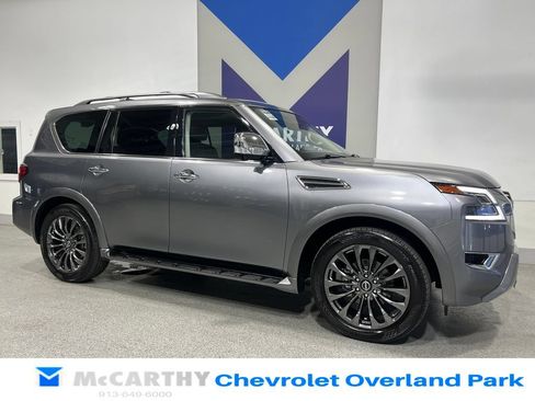 Used 2023 Nissan Armada Platinum w/ Captain's Chairs Package AWD/4WD image 3