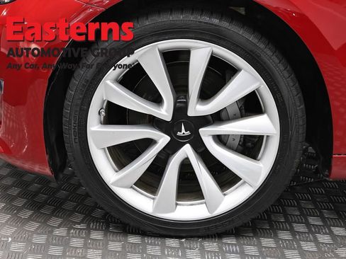 Used 2018 Tesla Model 3 Long Range AWD/4WD image 27