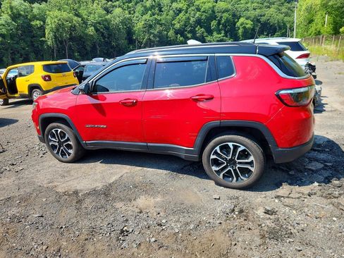 Used 2024 Jeep Compass Limited AWD/4WD image 3