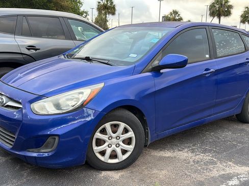 Used 2014 Hyundai Accent GS FWD image 14