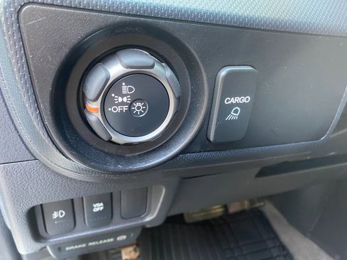 Used 2011 Honda Ridgeline RTL image 11