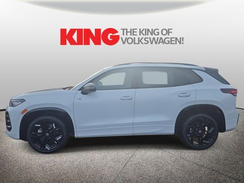 New 2026 Volkswagen Tiguan SE R-Line image 7