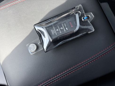 Used 2025 Acura MDX A-Spec image 18