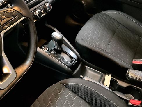 Used 2022 Nissan Kicks S image 15