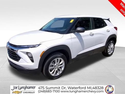 Certified 2026 Chevrolet TrailBlazer LS w/ LS Convenience Package AWD/4WD image 4