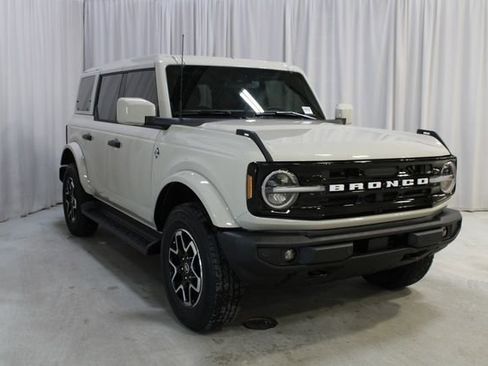 New 2026 Ford Bronco Outer Banks image 36