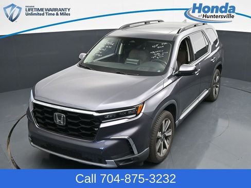 Used 2023 Honda Pilot Elite image 16