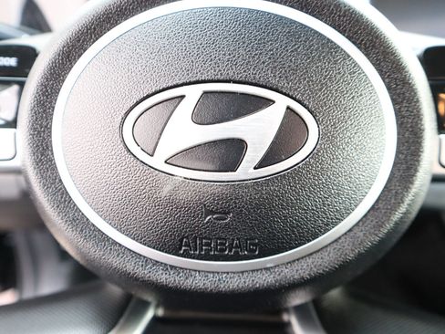 Used 2024 Hyundai Elantra SEL FWD image 26