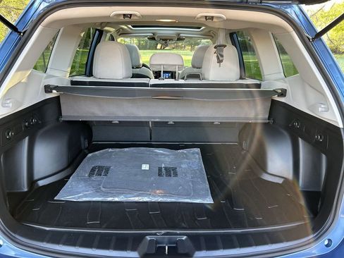Certified 2023 Subaru Forester Premium AWD/4WD image 27