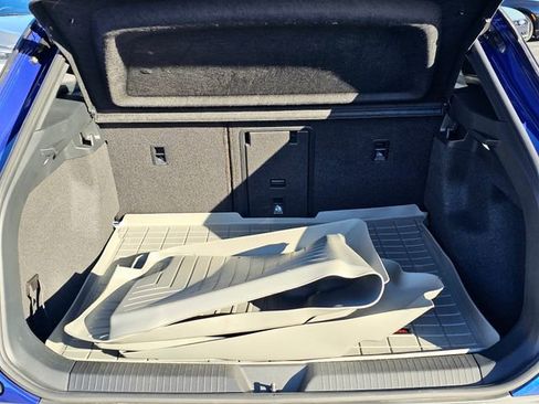 Used 2022 Volkswagen ID.4 Pro S image 11