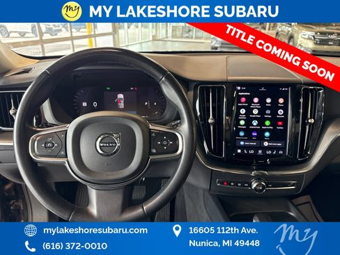 Used 2023 Volvo XC60 B5 Core AWD/4WD image 14