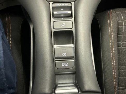Certified 2024 Honda HR-V Sport image 32