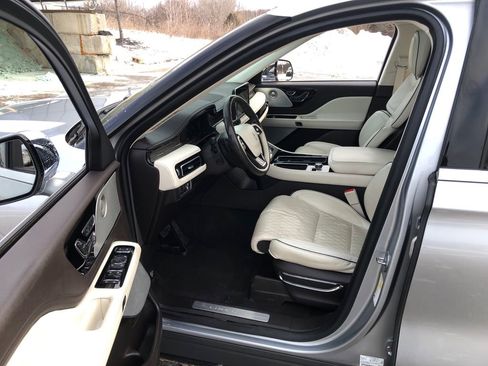 Used 2020 Lincoln Aviator Black Label w/ Dynamic Handling Package image 17