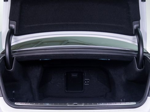 Used 2023 Genesis G90 3.5T AWD/4WD image 8