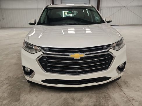 Used 2021 Chevrolet Traverse Premier FWD image 8