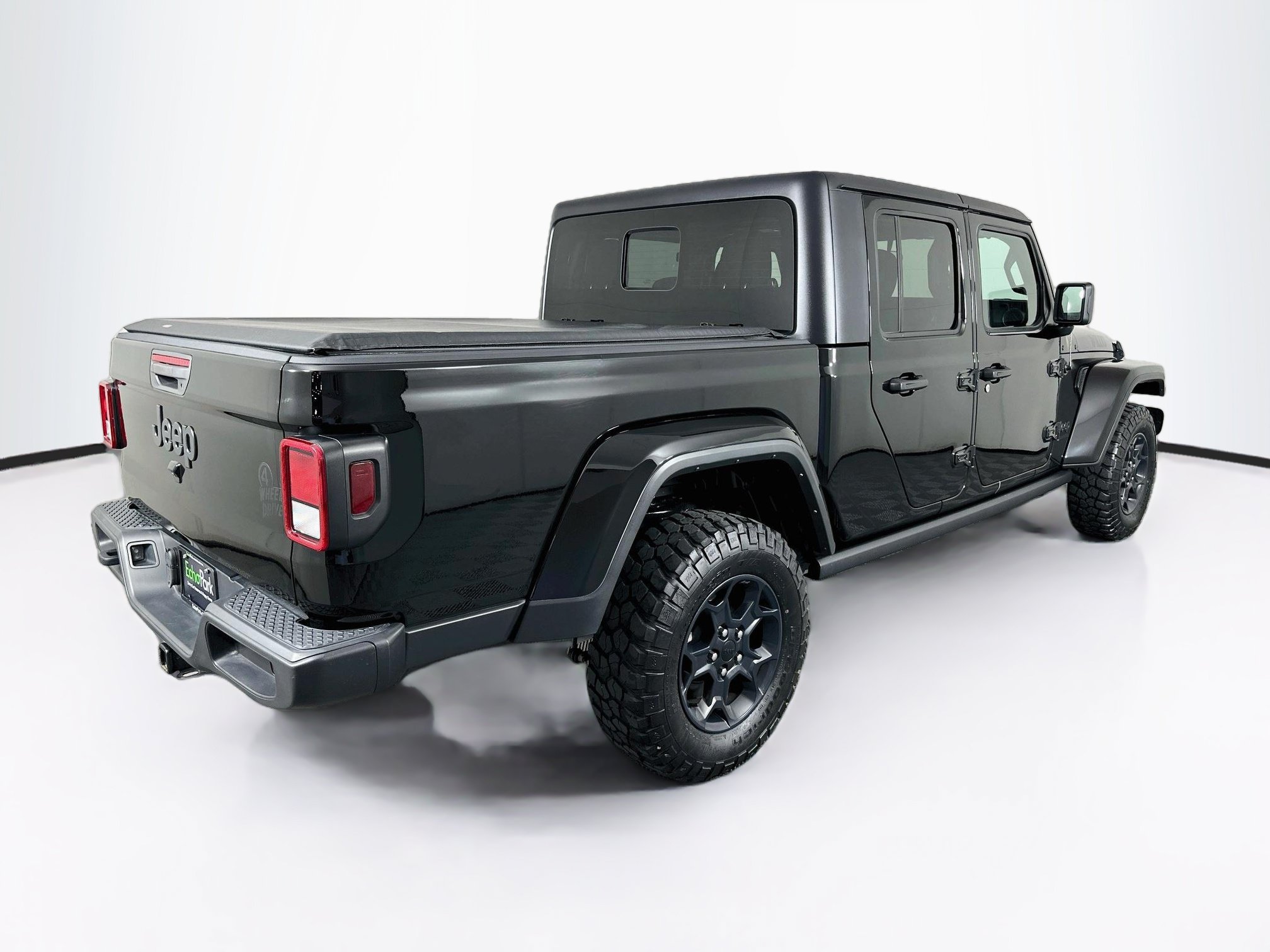 Used 2023 Jeep Gladiator Sport AWD/4WD image 9
