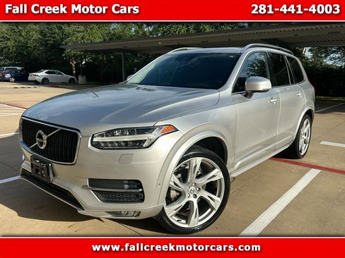 Used 2018 Volvo XC90 T6 Momentum w/ Convenience Package AWD/4WD image 1