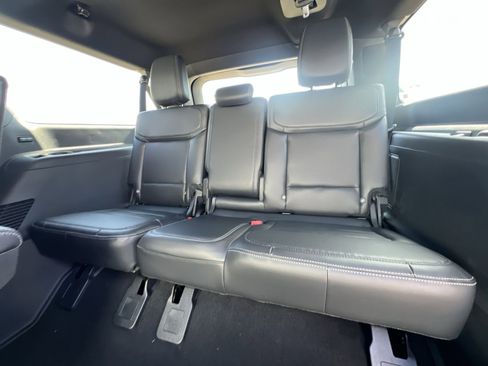 New 2026 Ford Expedition Max Platinum w/ Stealth Appearance Package image 34
