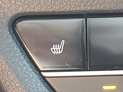 Certified 2025 Acura ADX AWD image 27