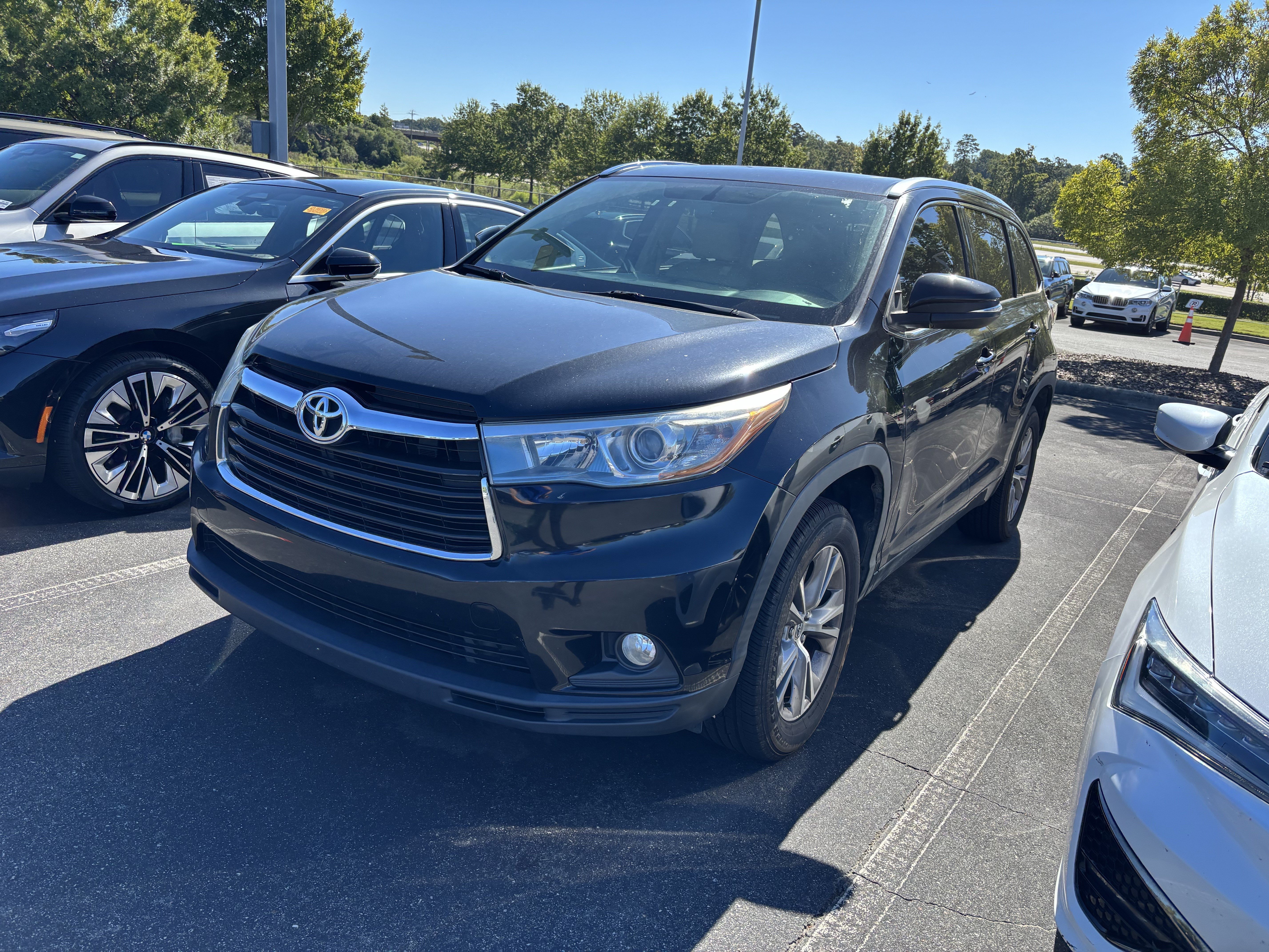 Used 2015 Toyota Highlander XLE FWD image 5