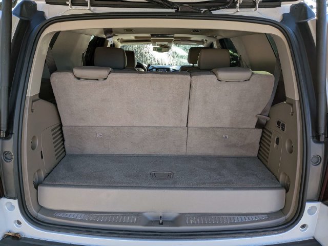 Used 2018 Chevrolet Tahoe LT AWD/4WD image 11