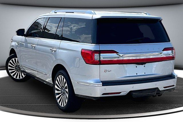 Used 2019 Lincoln Navigator Reserve AWD/4WD image 4