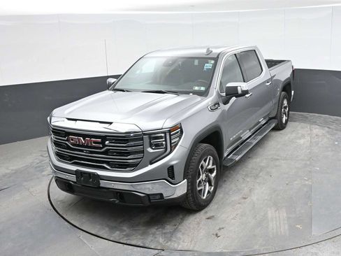 Used 2024 GMC Sierra 1500 SLT w/ SLT Premium Plus Package AWD/4WD image 16