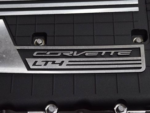 Used 2016 Chevrolet Corvette Z06 w/ 2LZ Preferred Equipment Group image 30