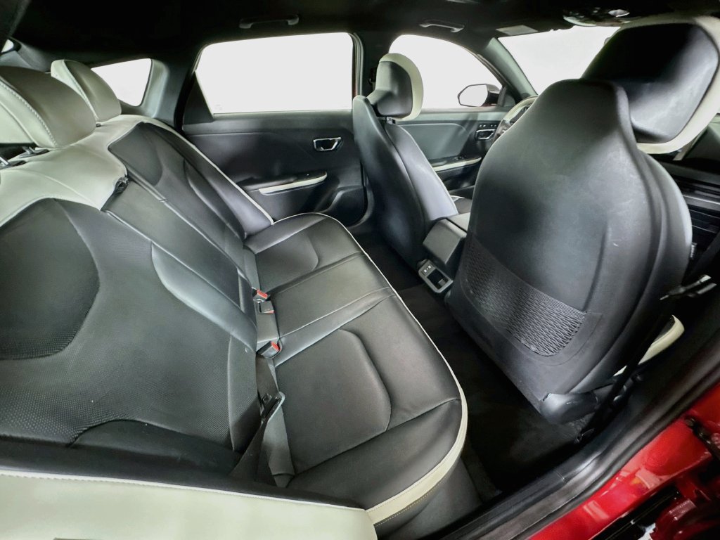 Used 2025 Kia K4 GT-Line w/ GT-Line Premium Package FWD image 28