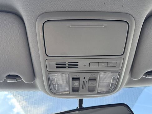 Used 2017 Honda Pilot EX-L image 35