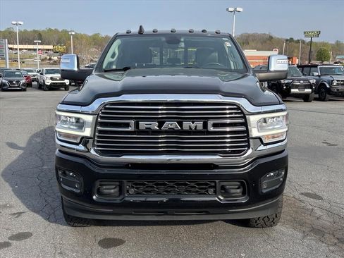 Used 2024 RAM 3500 Laramie image 22