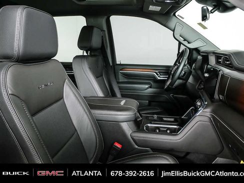 Used 2025 GMC Sierra 2500 Denali w/ Denali Reserve Package AWD/4WD image 23