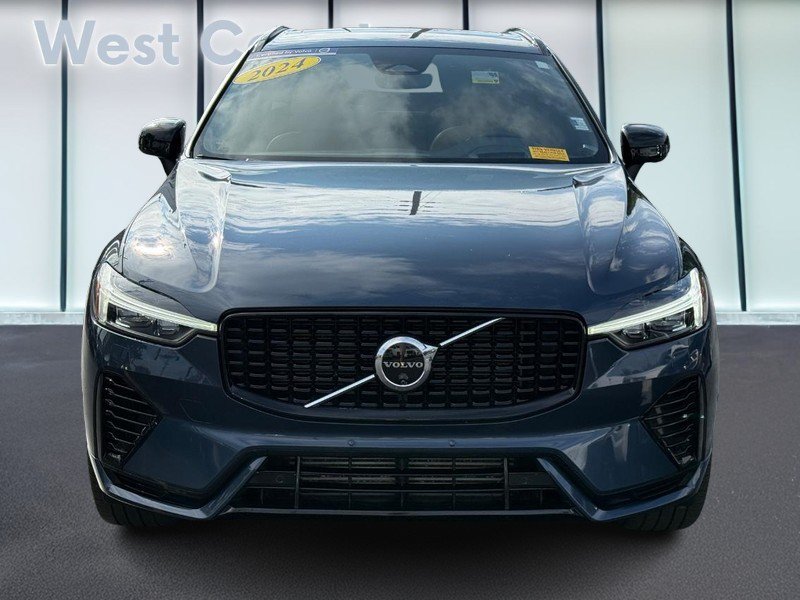 Used 2024 Volvo XC60 T8 Ultimate w/ Protection Package Premier AWD/4WD image 10