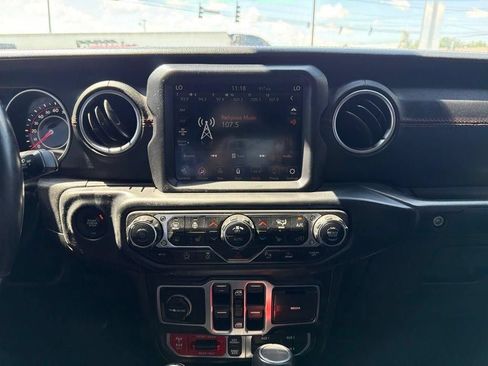 Used 2020 Jeep Gladiator Rubicon AWD/4WD image 31