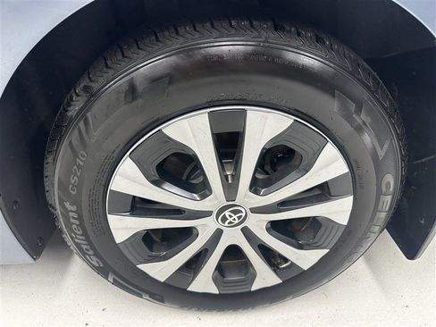 Used 2020 Toyota Corolla LE FWD image 16
