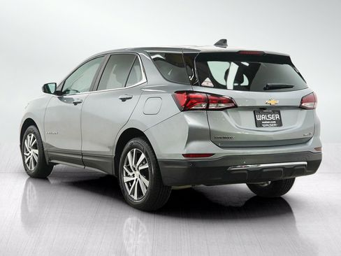 Used 2023 Chevrolet Equinox LT AWD/4WD image 3