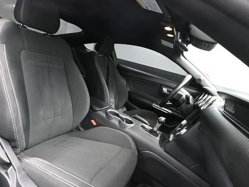 Used 2022 Ford Mustang Coupe RWD image 33