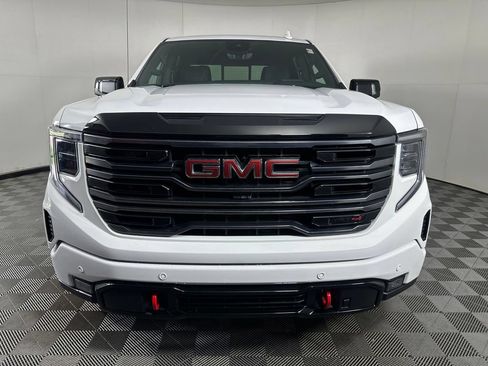 Used 2026 GMC Sierra 1500 AT4 w/ AT4 Premium Package AWD/4WD image 8