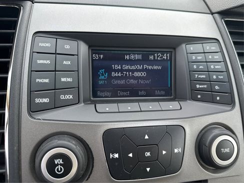 Used 2019 Ford Taurus SEL AWD/4WD image 25
